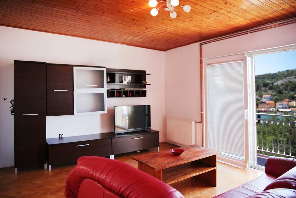 Apartments Roko Tisno Esterno foto
